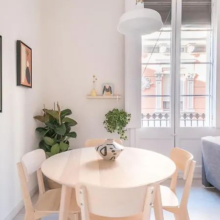 Light, Cozy Terrace And Local Life In Gracia * Barcelona