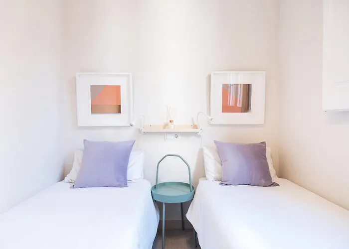 아파트 Cozy With Terrace In Gracia, Local Life 바르셀로나